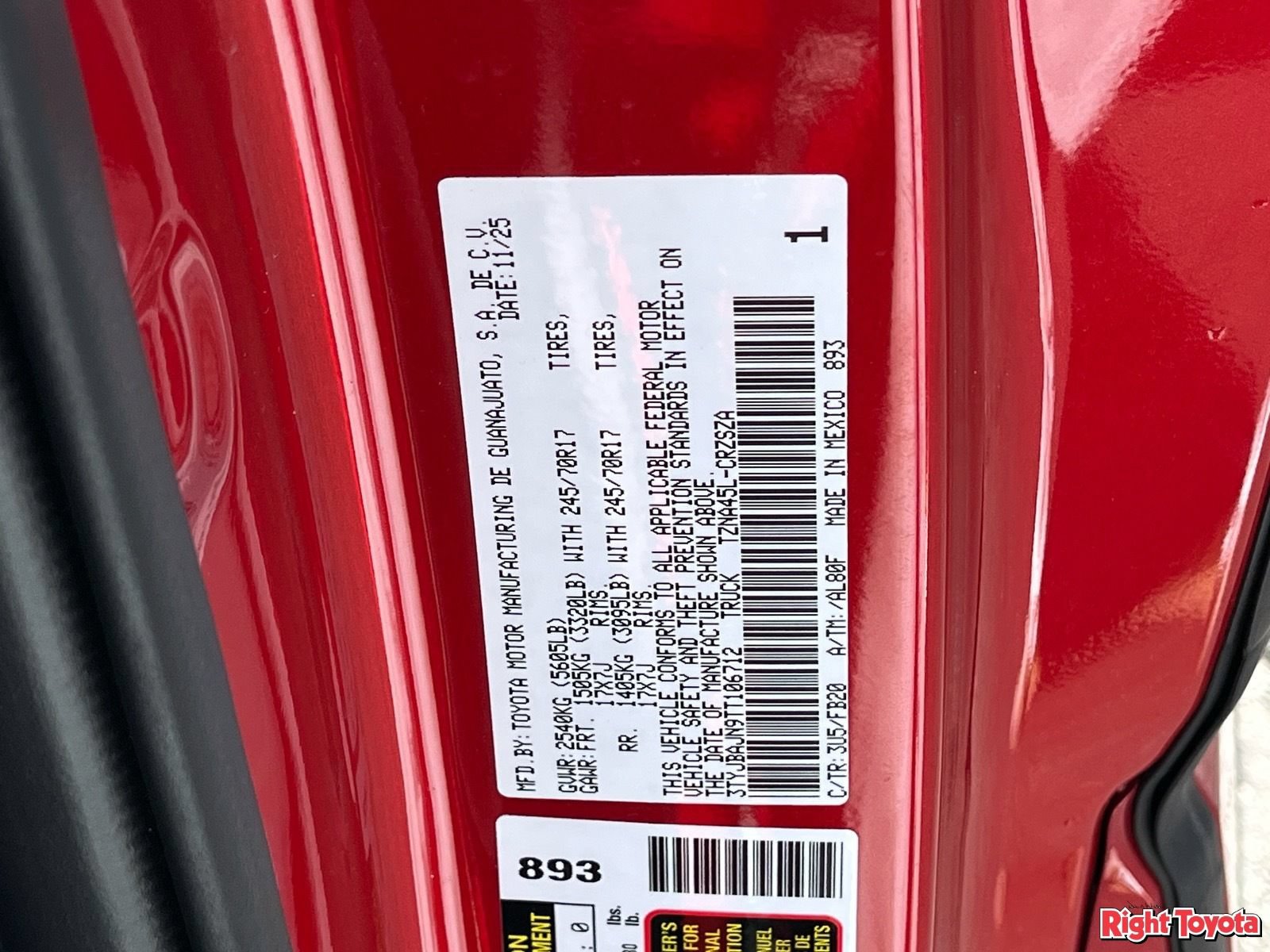 Certified 2026 Toyota Tacoma SR5 AWD/4WD image 31