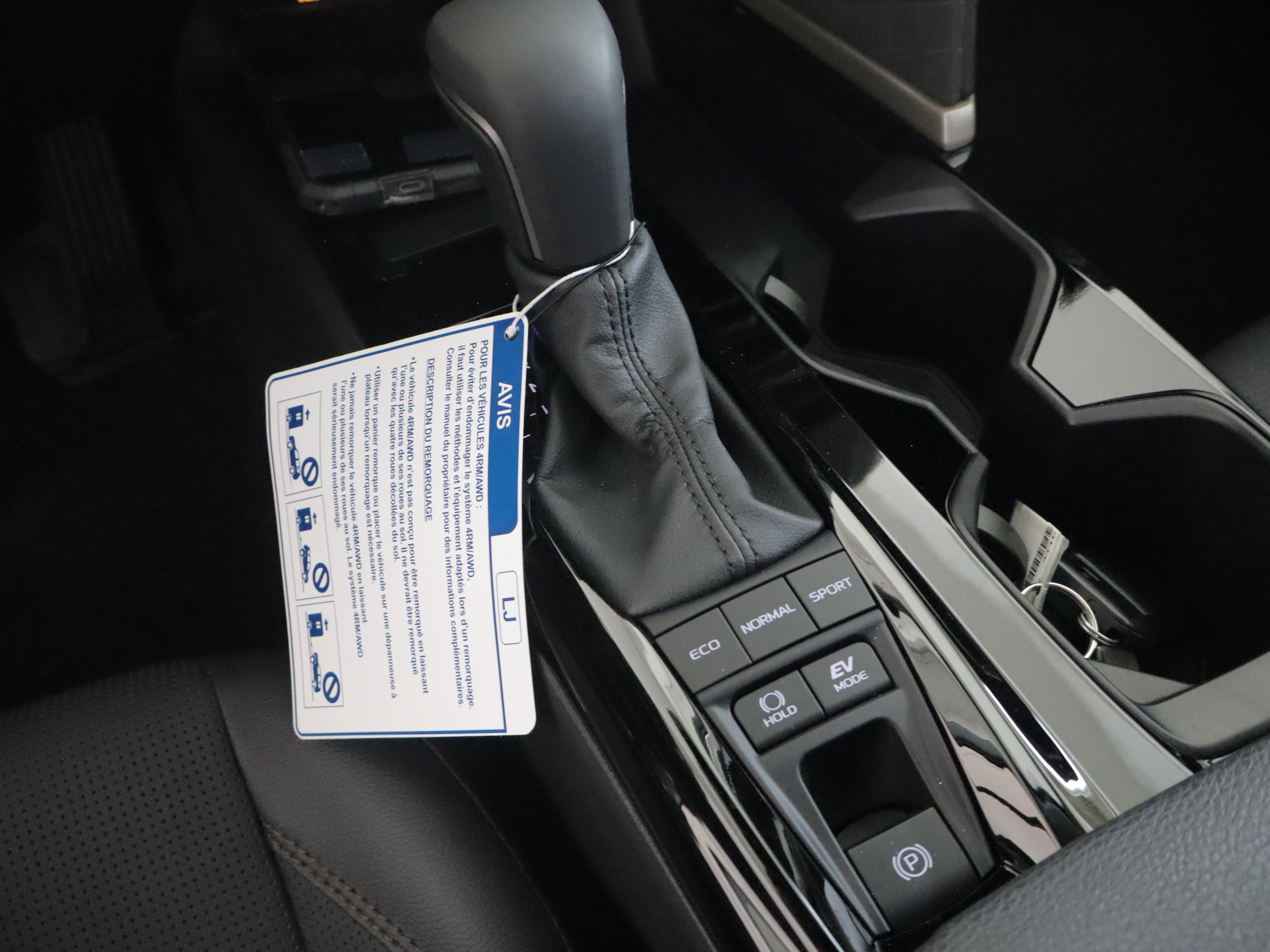 New 2026 Toyota Camry XLE AWD/4WD image 18