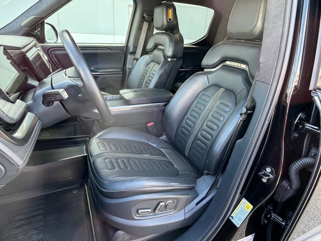 Used 2022 Rivian R1T Adventure image 34