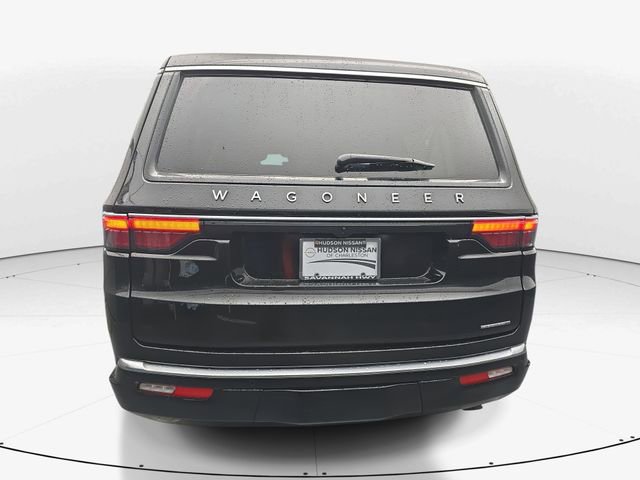 Used 2024 Jeep Wagoneer L Series II w/ Flexible Seating Group image 8