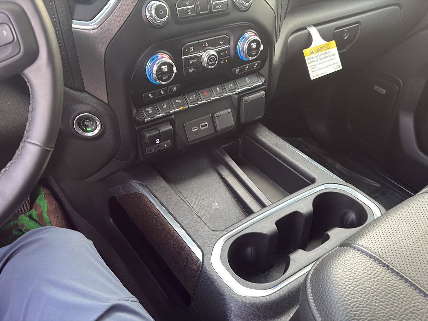 Used 2023 GMC Sierra 2500 Denali image 25