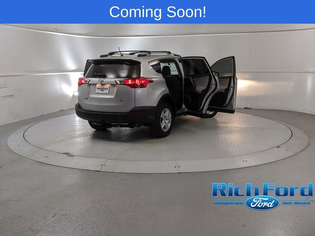 Used 2015 Toyota RAV4 LE image 9