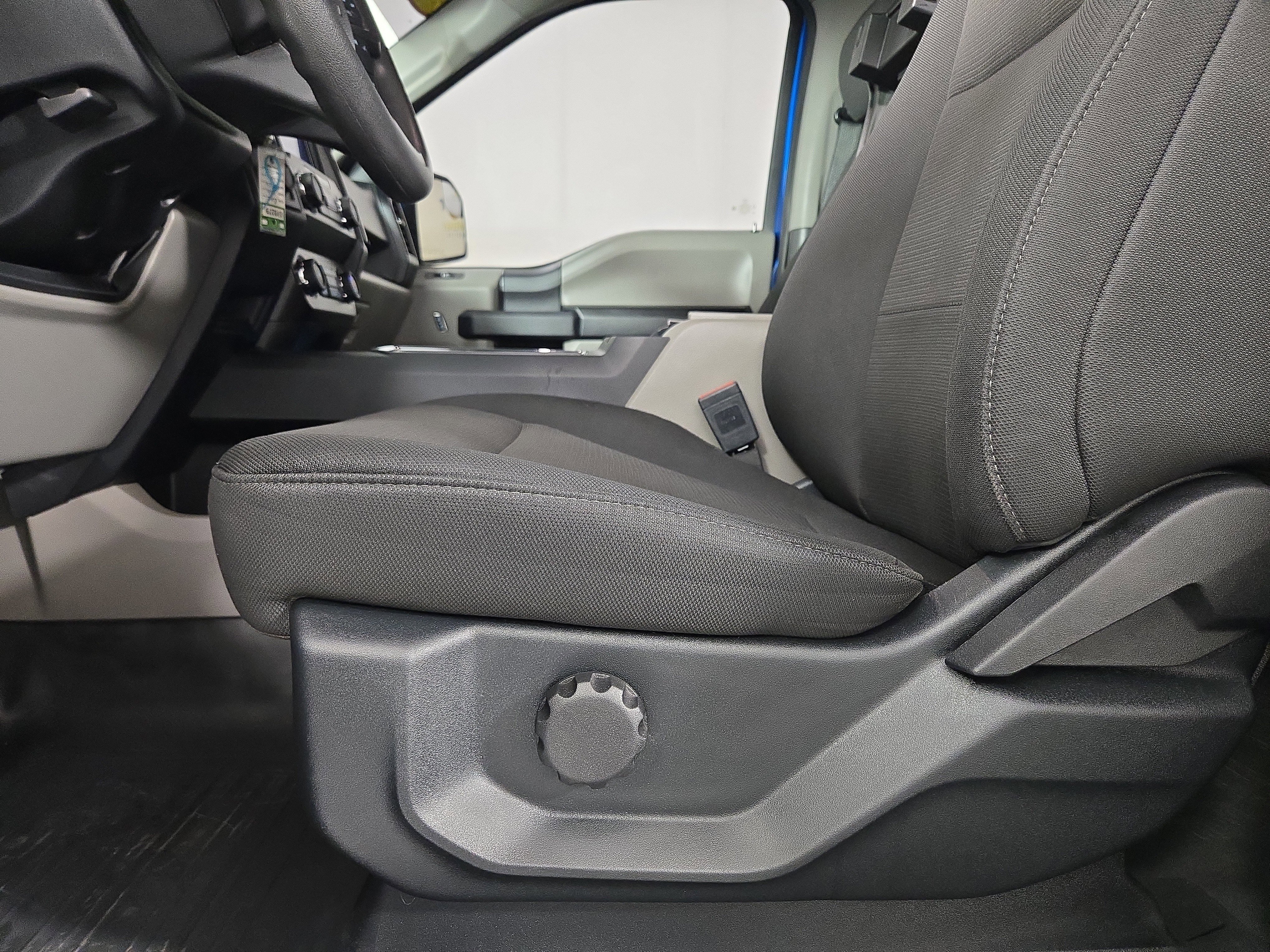 Used 2020 Ford F150 XL w/ Equipment Group 101A Mid image 29