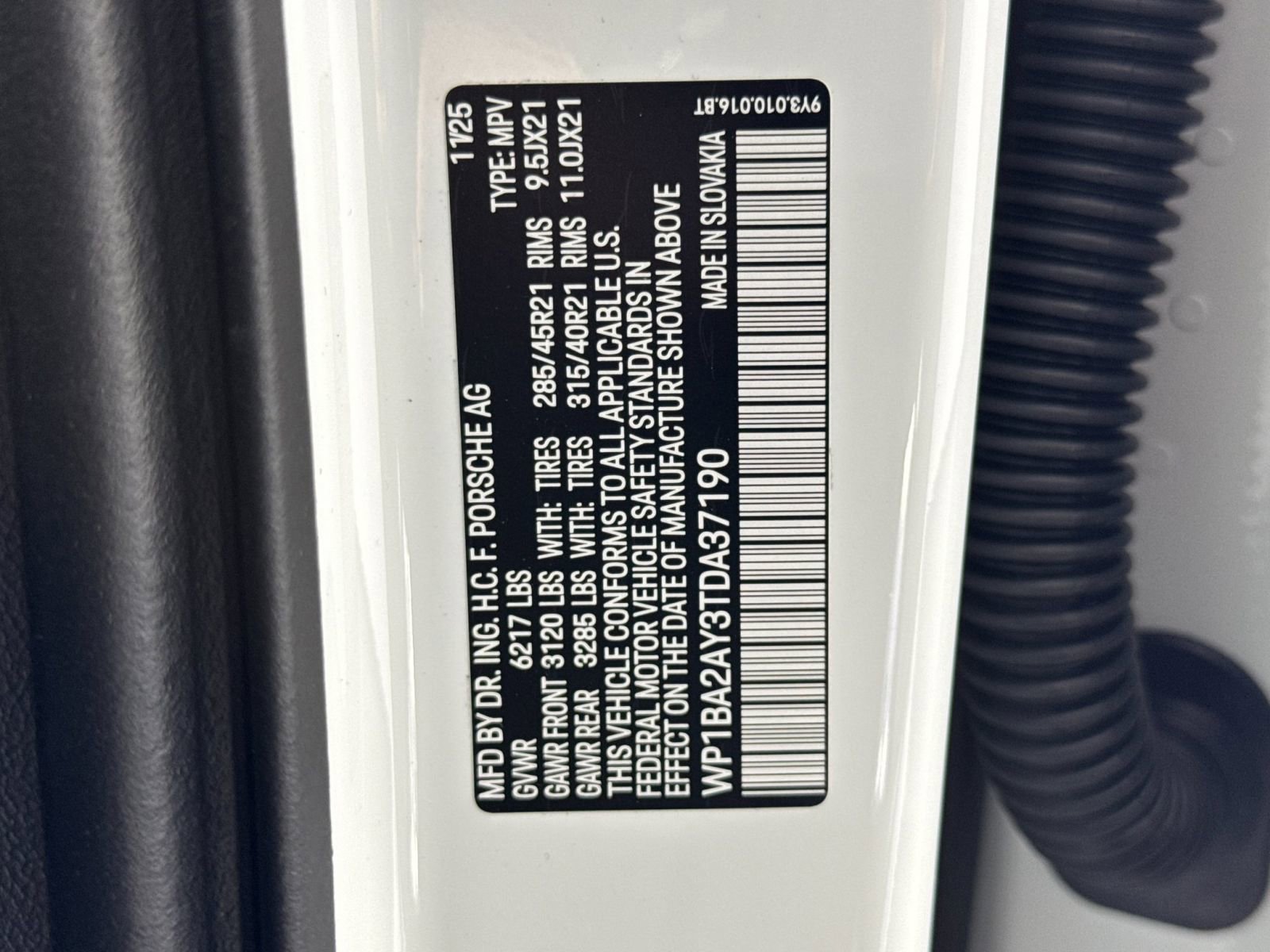 New 2026 Porsche Cayenne Coupe image 33