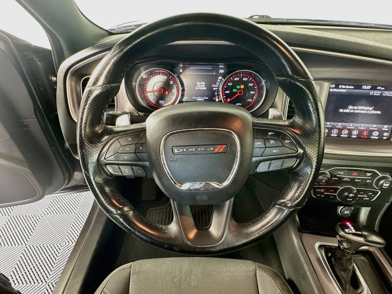 Used 2019 Dodge Charger SXT AWD/4WD image 11