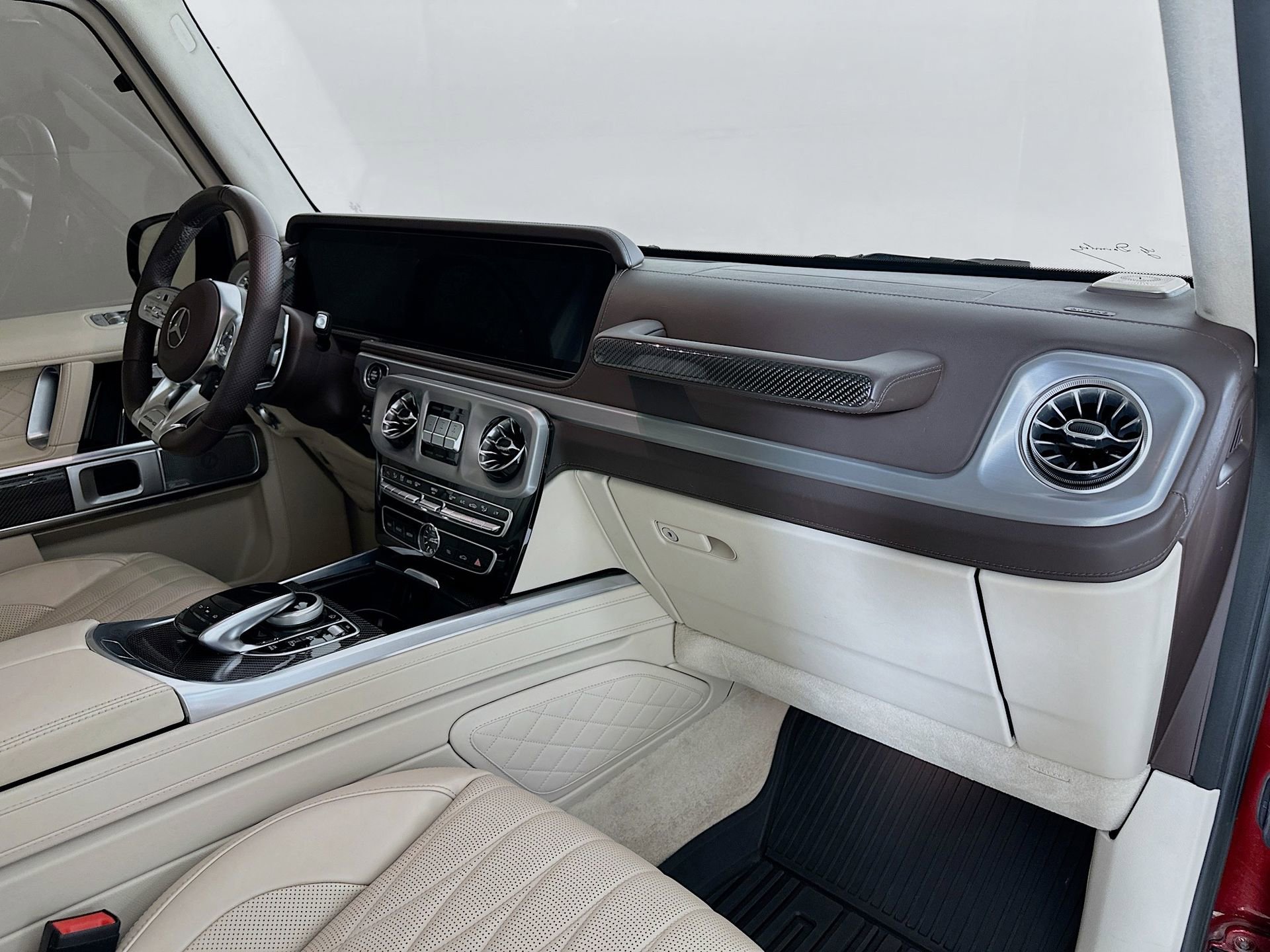 Certified 2022 Mercedes-Benz G 63 AMG 4MATIC image 32