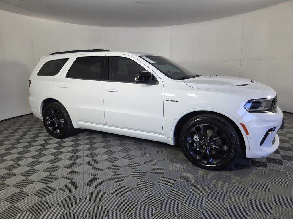 Certified 2024 Dodge Durango R/T w/ Blacktop Package image 5