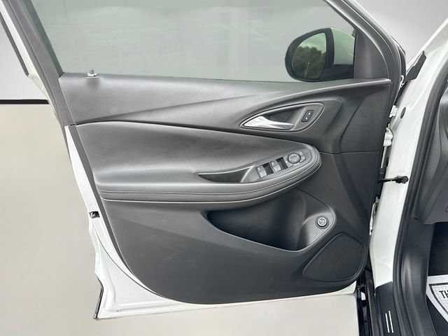Used 2024 Buick Encore GX Sport Touring w/ Comfort Package FWD image 21