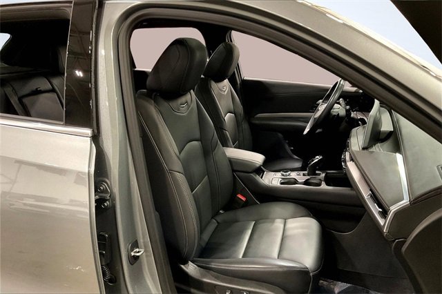 Used 2024 Cadillac XT4 Premium Luxury image 7