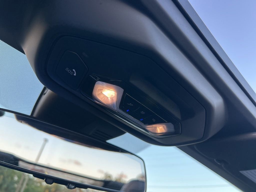 Used 2025 BMW Z4 sDrive30i image 41