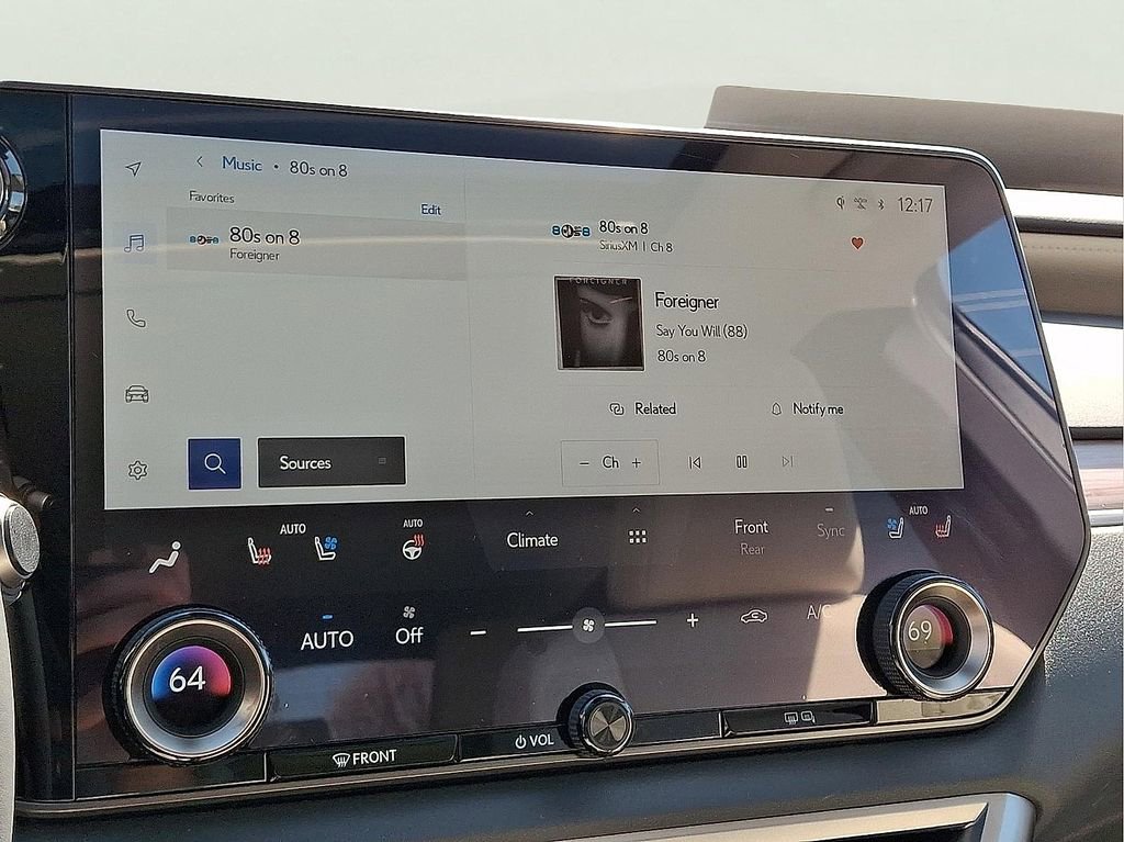 Used 2024 Lexus RX 350 Premium w/ Accessory Package (Z1) AWD/4WD image 17