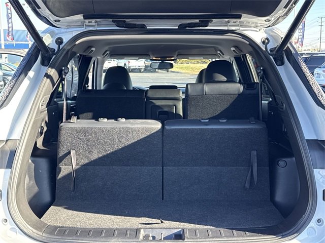 Used 2024 Mitsubishi Outlander SE image 11