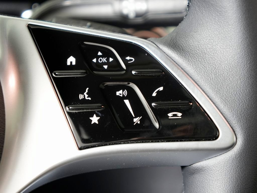 Certified 2026 Mercedes-Benz GLB 250 4MATIC image 20