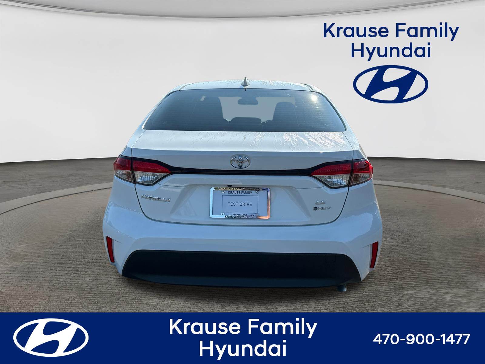 Used 2026 Toyota Corolla LE FWD image 7