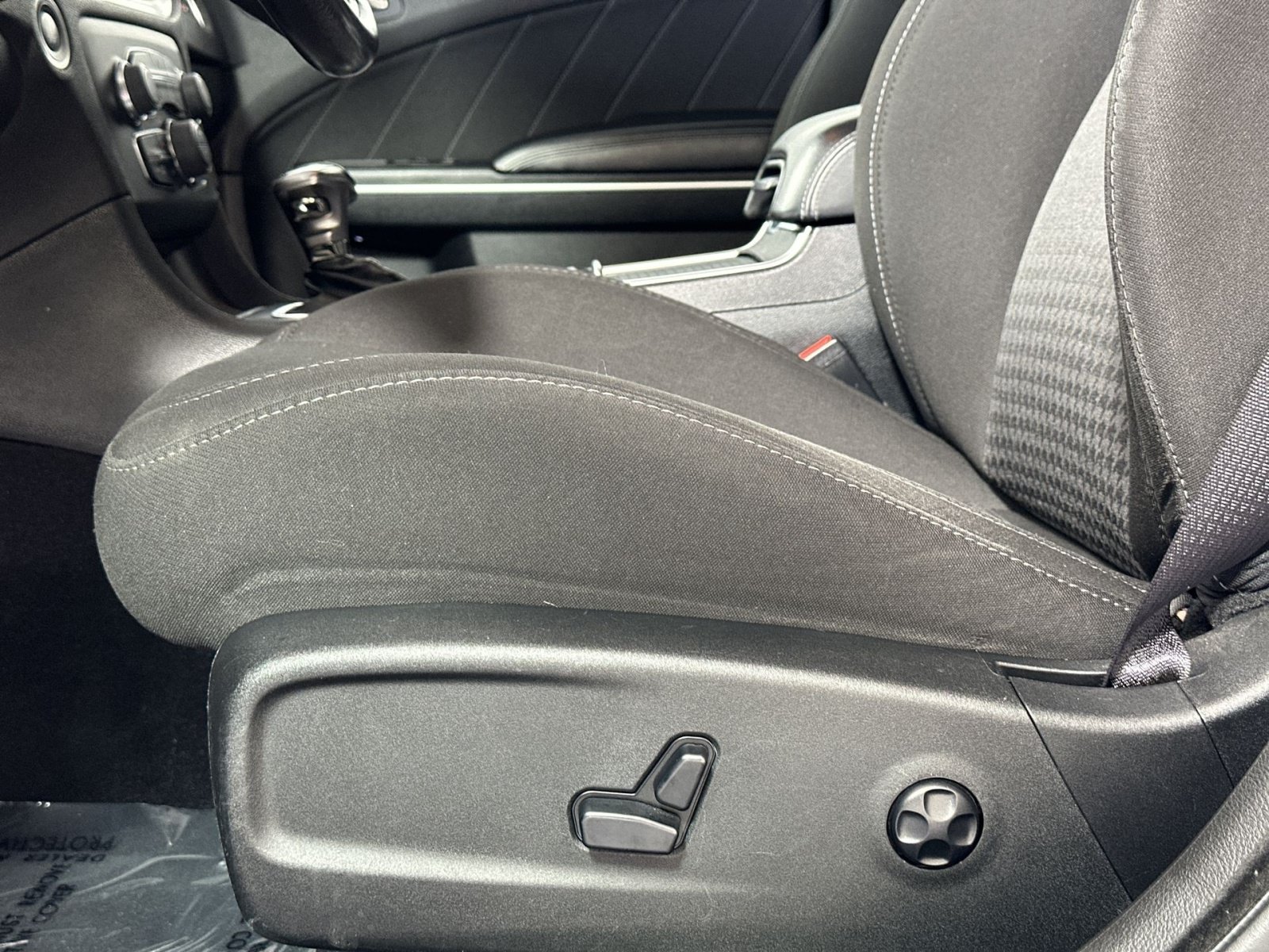 Used 2020 Dodge Charger Scat Pack RWD image 14