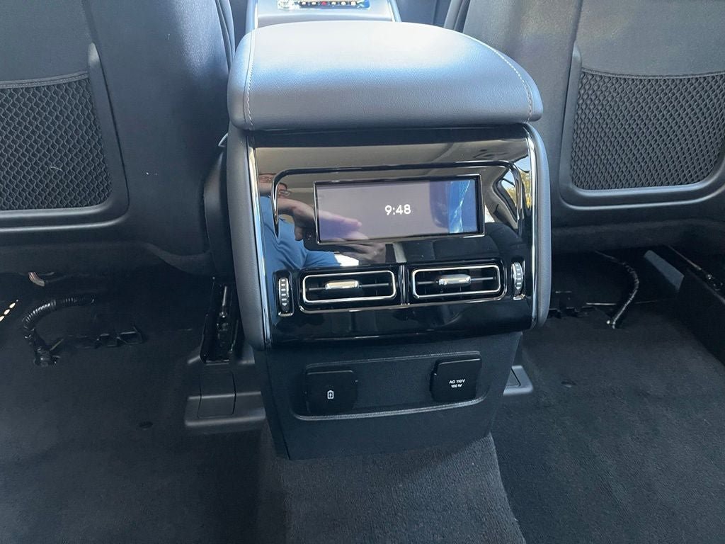 Used 2026 Lincoln Aviator AWD image 14