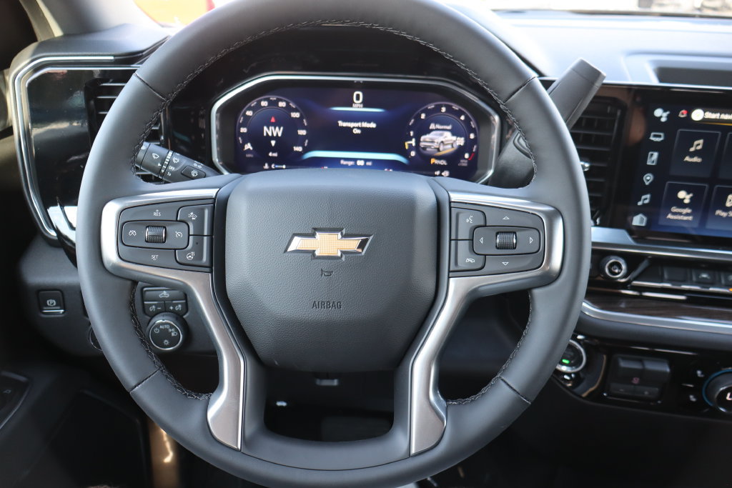 New 2026 Chevrolet Silverado 1500 LT w/ Z71 Off-Road Package AWD/4WD image 7