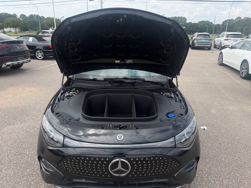 New 2027 Mercedes-Benz CLA 250+ image 24