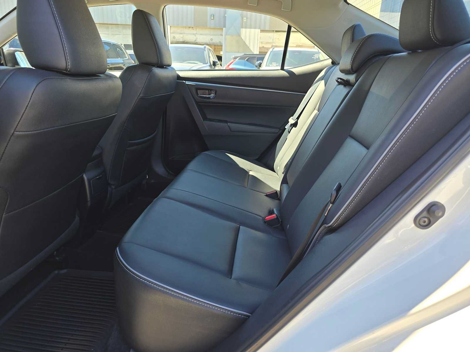 Used 2015 Toyota Corolla S Premium FWD image 14
