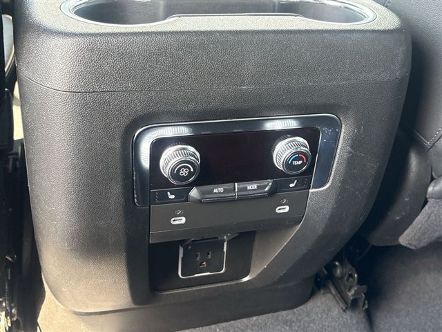 Certified 2023 GMC Yukon AT4 AWD/4WD image 21