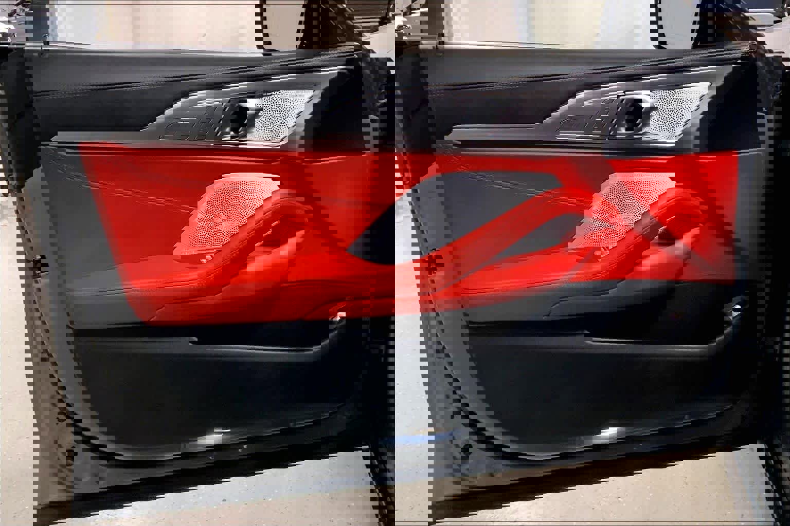 Certified 2025 BMW M850i xDrive AWD/4WD image 21