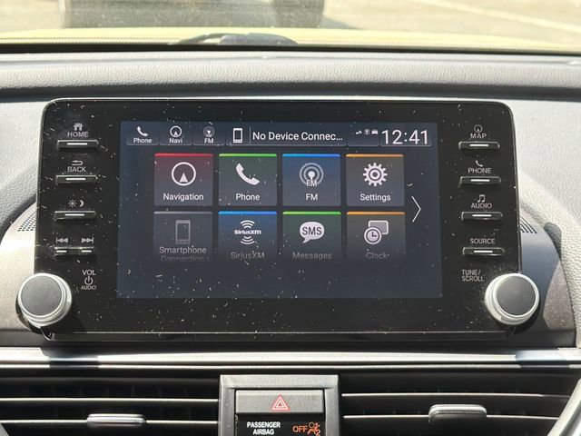 Used 2018 Honda Accord Touring image 17