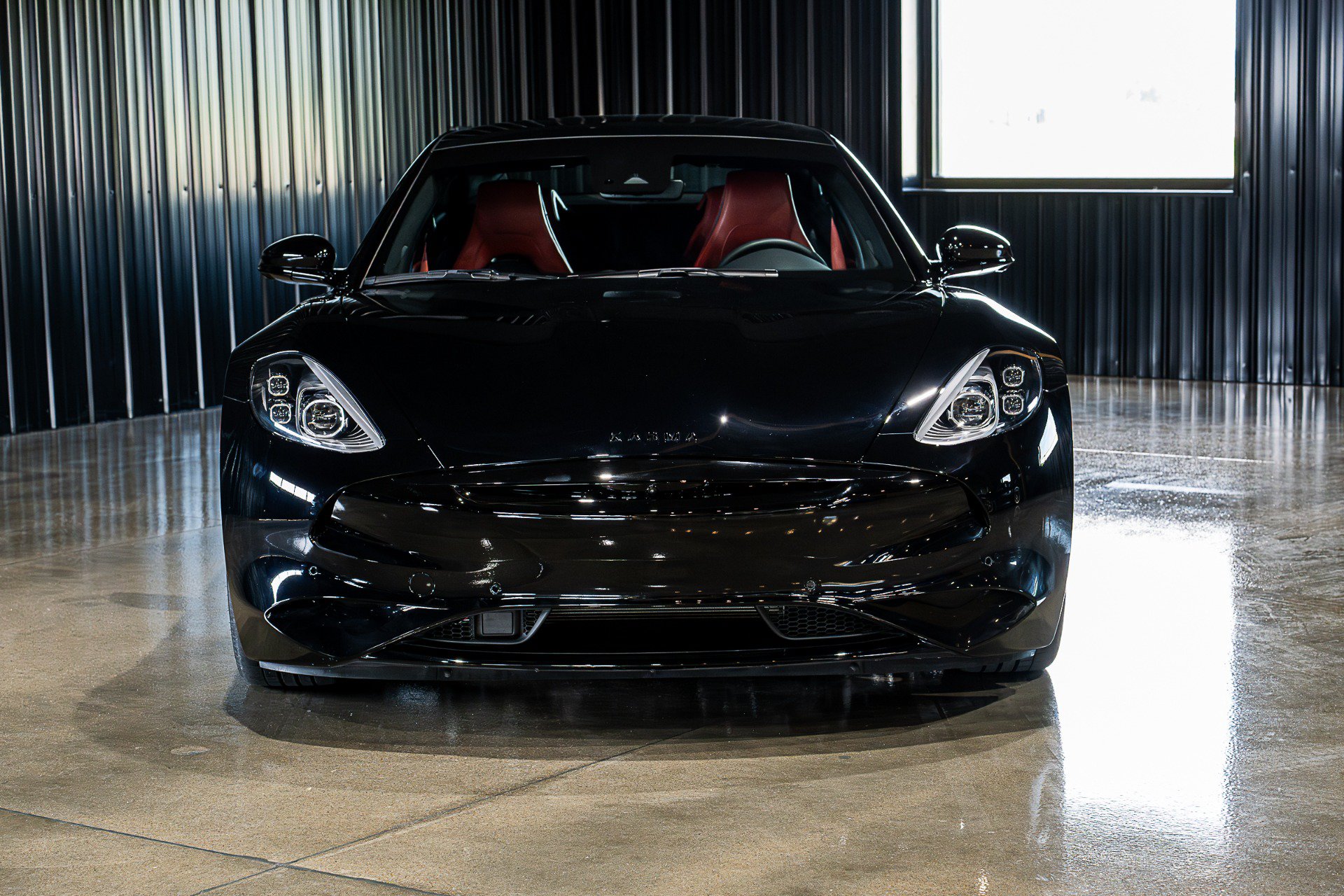 Used 2025 Karma Revero Luxury RWD image 5