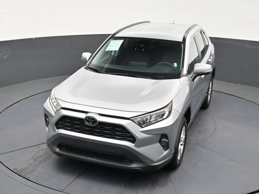 Used 2021 Toyota RAV4 XLE FWD image 19