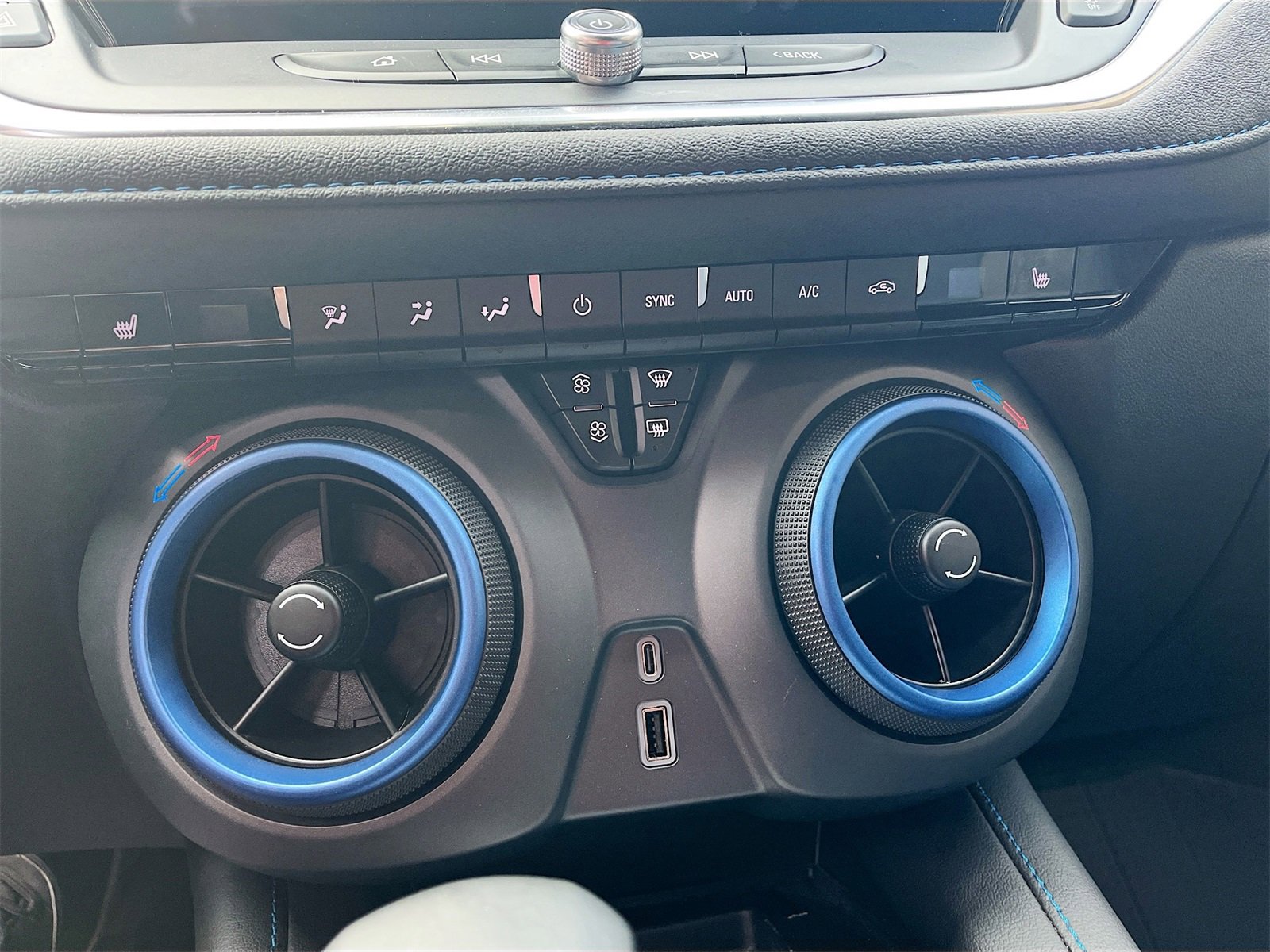 Used 2025 Chevrolet Blazer RS w/ LPO, Floor Liner Package image 16