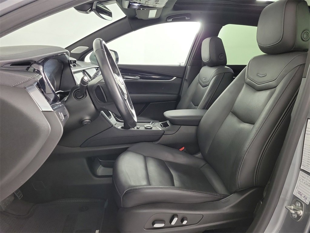Certified 2024 Cadillac XT5 Premium Luxury image 17