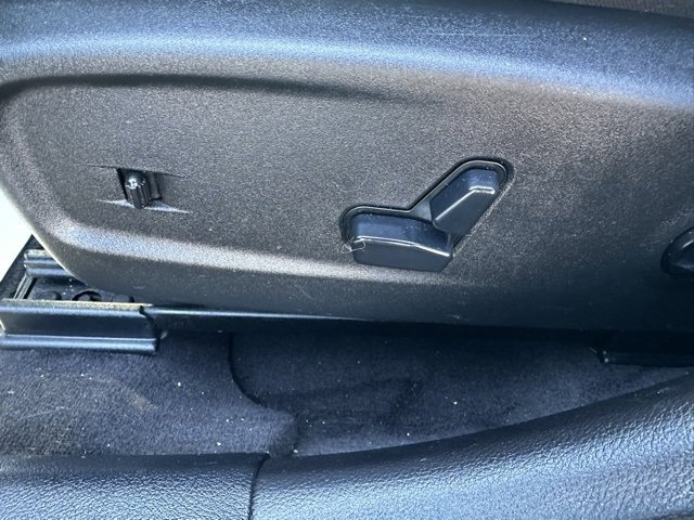 Used 2015 Dodge Charger R/T w/ Plus Group image 24