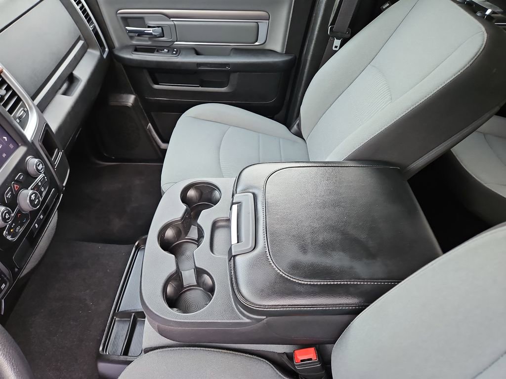 Used 2023 RAM 1500 Classic SLT w/ Electronics Group AWD/4WD image 25