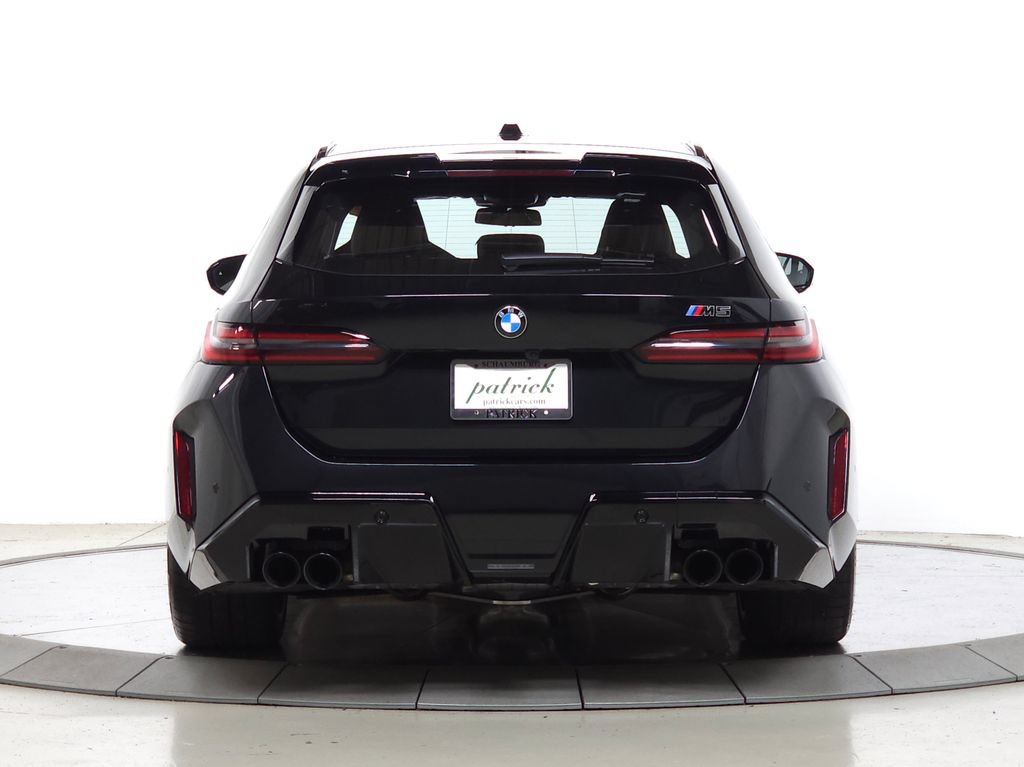 Used 2026 BMW M5 Touring AWD/4WD image 7