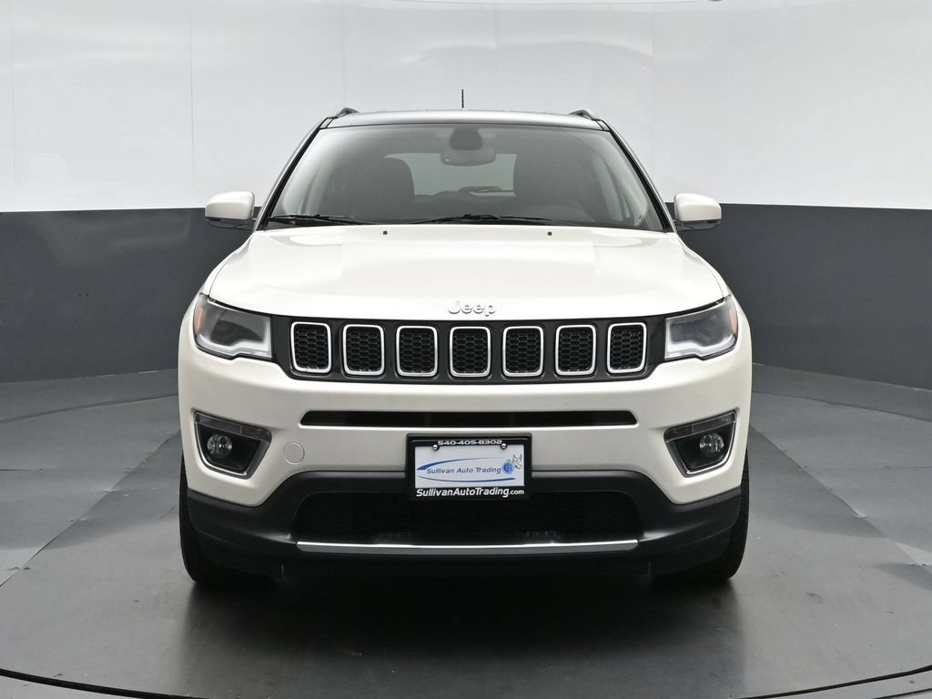 Used 2020 Jeep Compass Limited w/ Premium Lighting Group AWD/4WD image 2