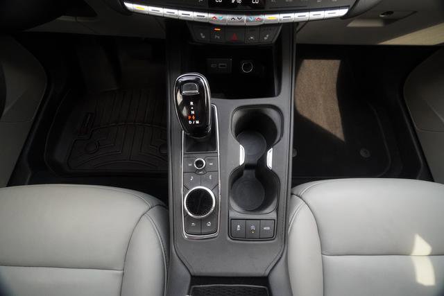Used 2023 Cadillac XT4 Premium Luxury w/ Cold Weather Package FWD image 20