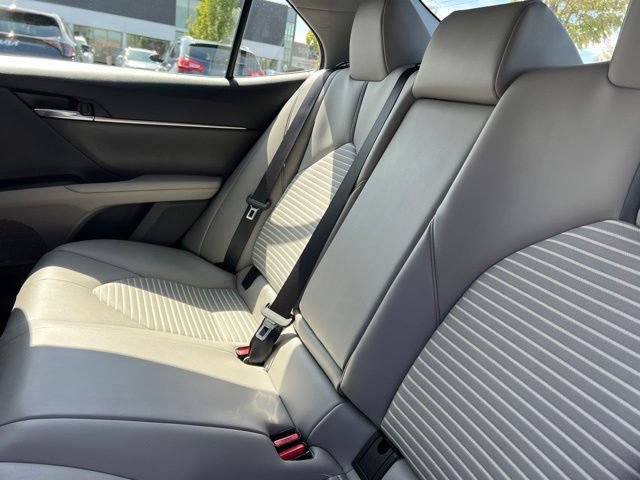 Used 2022 Toyota Camry SE w/ Audio Upgrade Package FWD image 30