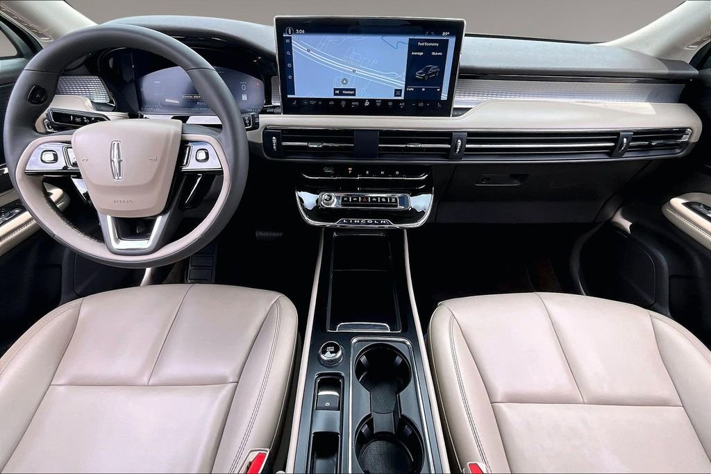 Used 2023 Lincoln Corsair FWD image 15
