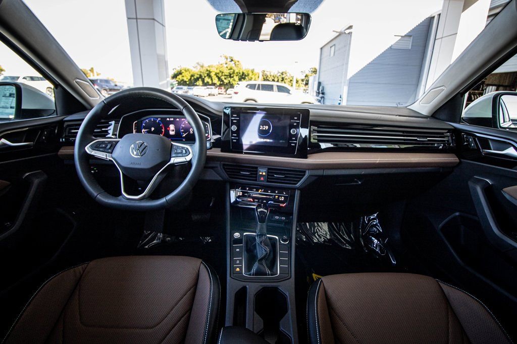 New 2026 Volkswagen Jetta SEL FWD image 31