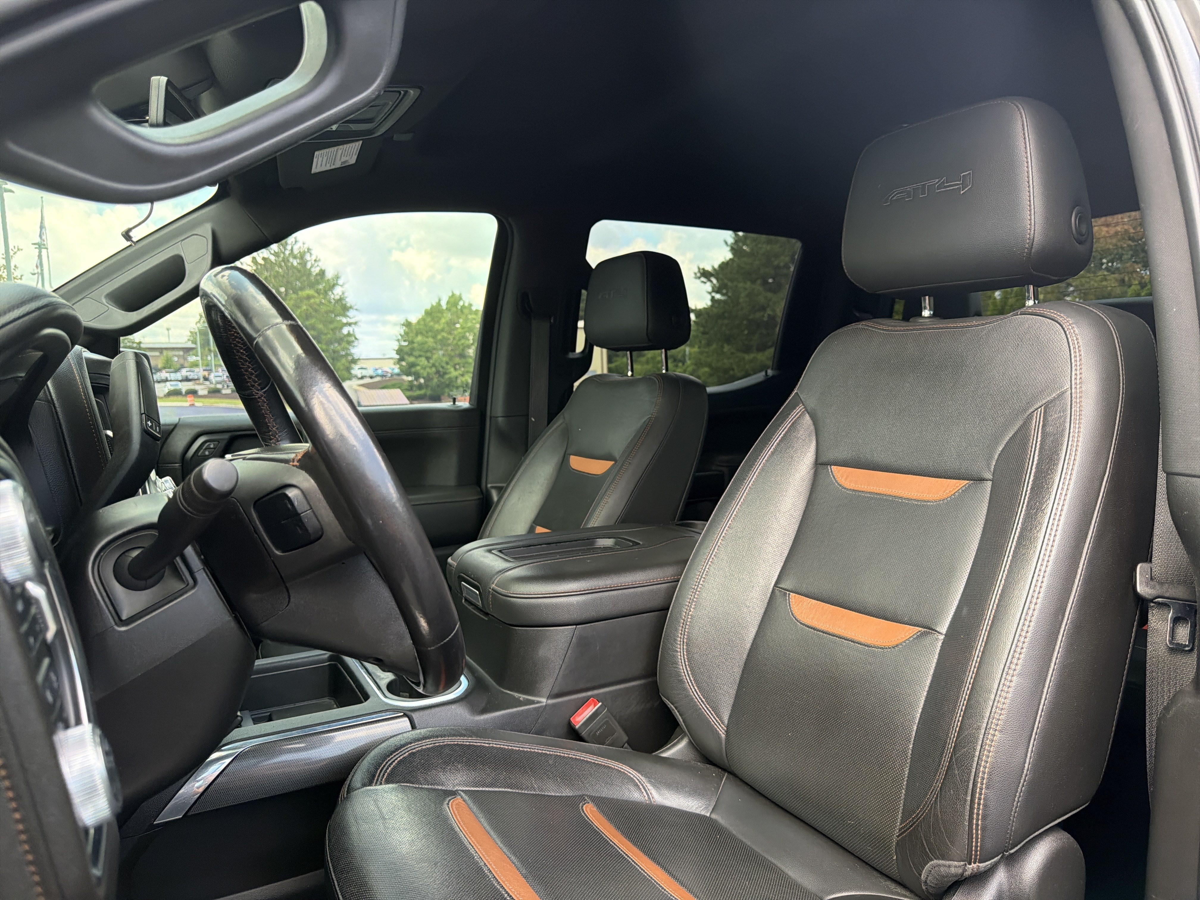 Used 2020 GMC Sierra 1500 AT4 w/ Driver Alert Package I AWD/4WD image 7