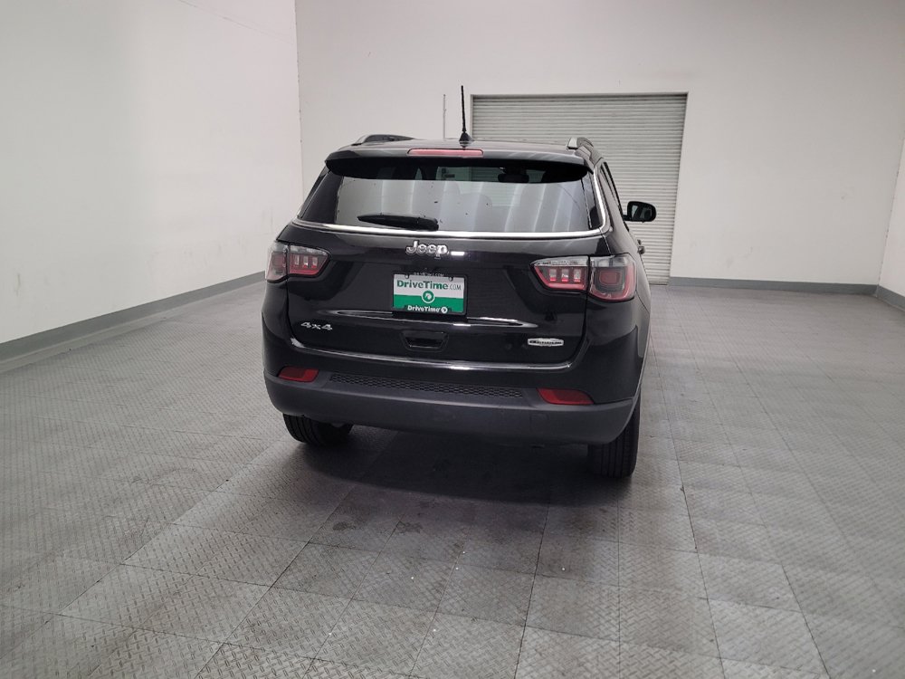 Used 2022 Jeep Compass Latitude AWD/4WD image 7