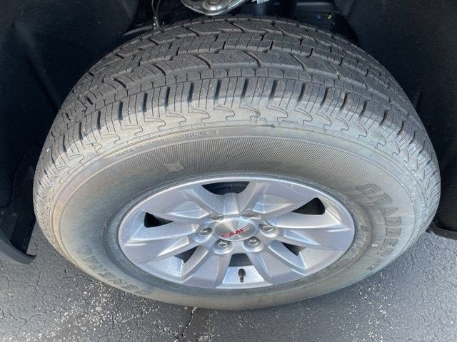 New 2025 GMC Sierra 1500 Pro w/ Pro Value Package AWD/4WD image 25