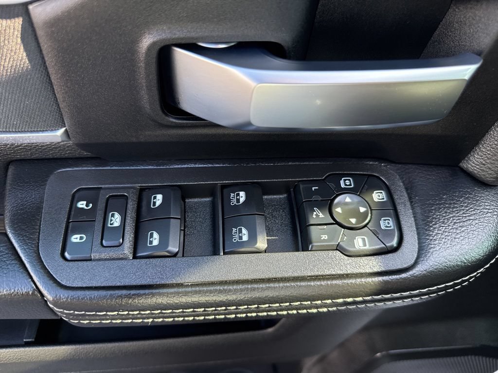 New 2026 RAM 2500 Big Horn AWD/4WD image 21