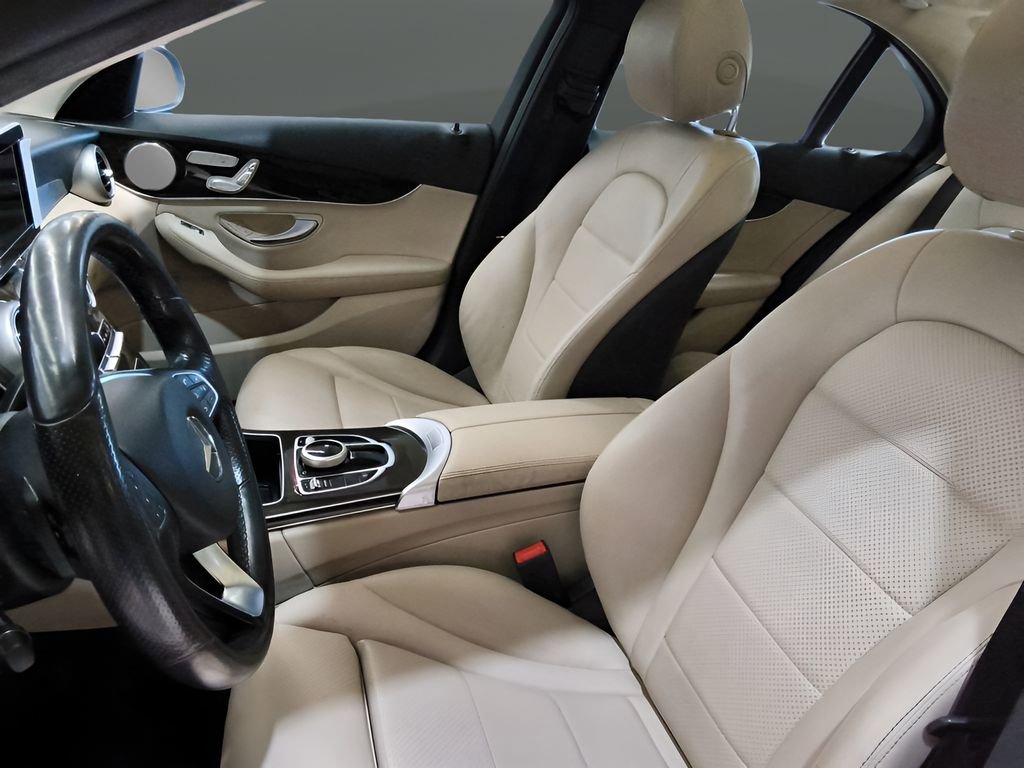 Used 2018 Mercedes-Benz C 300 4MATIC Sedan w/ Parking Assist Package image 15