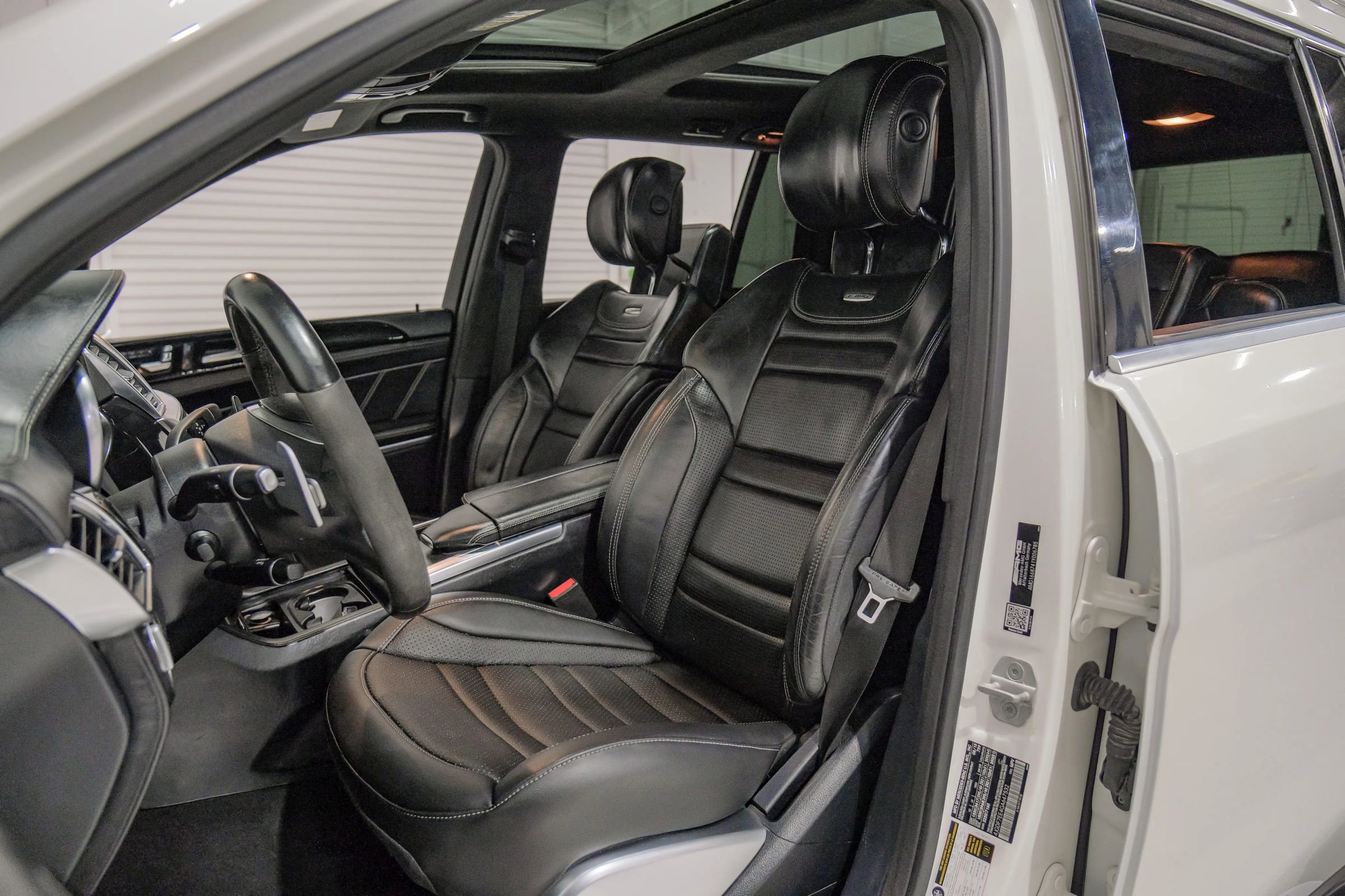 Used 2016 Mercedes-Benz GL 63 AMG 4MATIC image 19