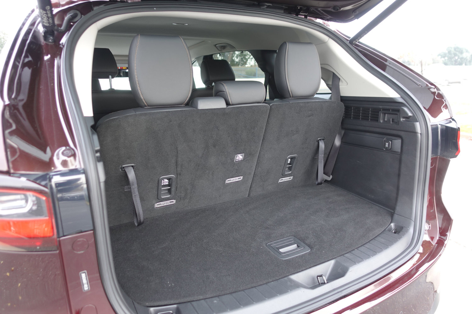 Certified 2024 MAZDA CX-90 Plug-In Hybrid w/ Premium Pkg image 25