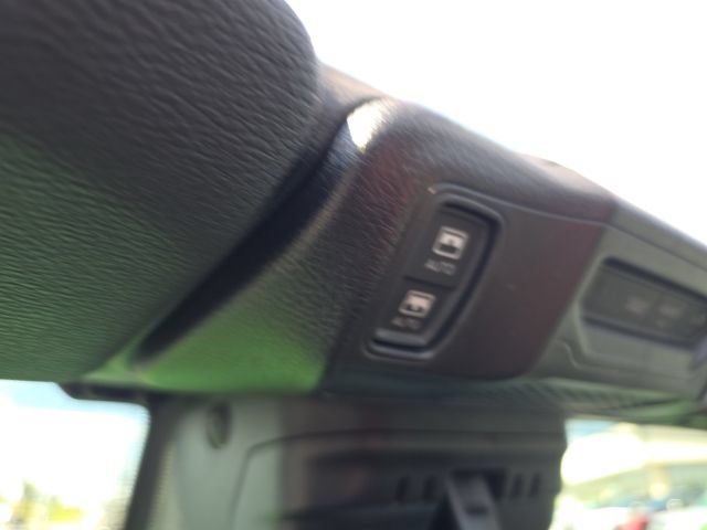 Used 2025 Jeep Wrangler Unlimited Sport AWD/4WD image 29