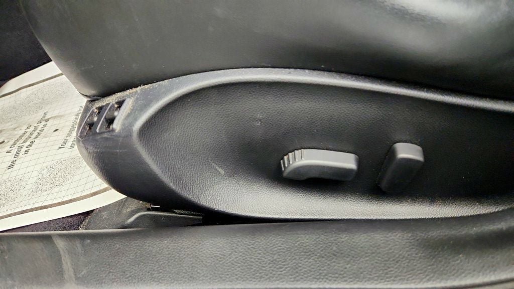 Used 2012 INFINITI G37 x Sedan w/ Premium Pkg AWD/4WD image 12