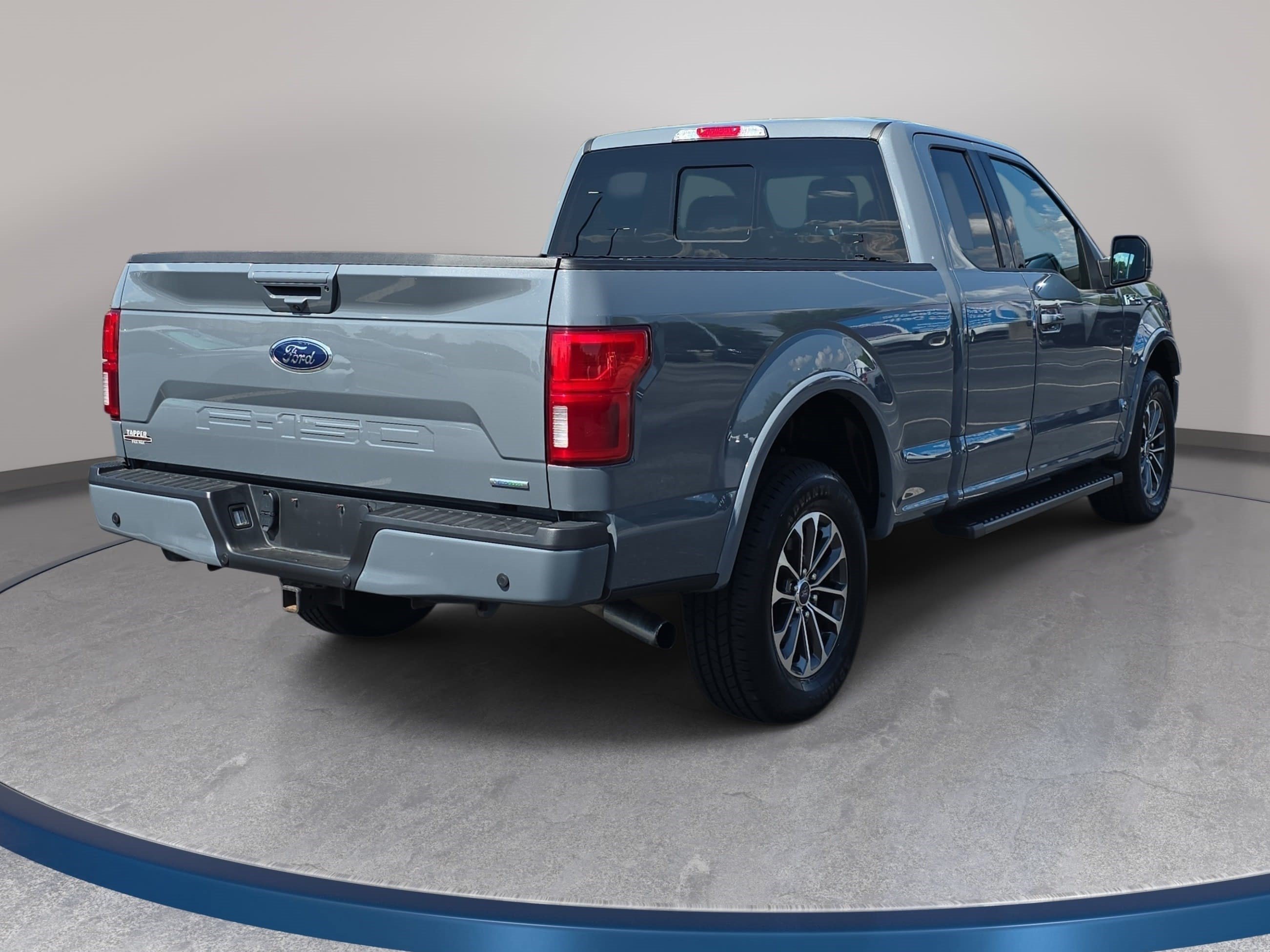 Used 2019 Ford F150 Lariat w/ Equipment Group 502A Luxury AWD/4WD image 5