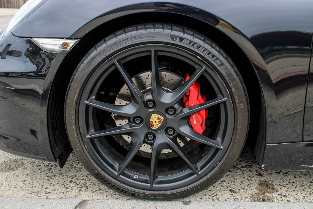 Used 2015 Porsche Boxster S RWD image 33