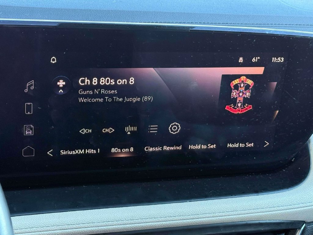 Used 2024 Buick Encore GX Avenir w/ Avenir Convenience Package AWD/4WD image 22